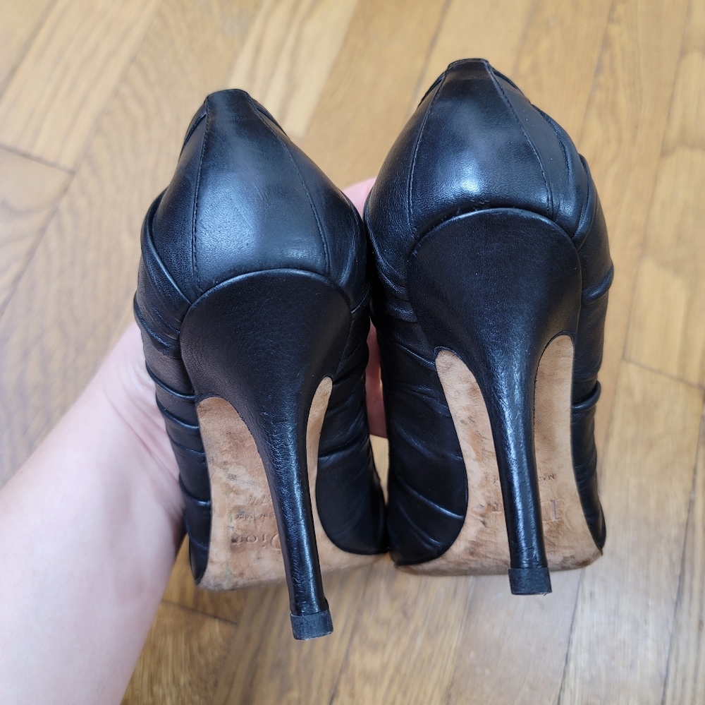 VTG Christian Dior Ruched Leather Pumps - Picture 9 of 15
